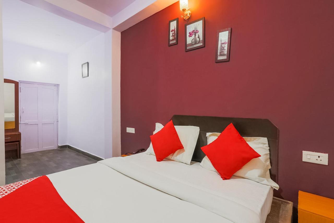 Oyo 27895 Memo Rooms Ооти Екстериор снимка